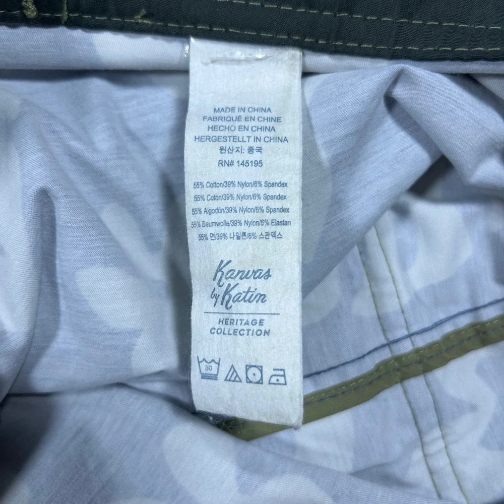 Kanvas by Katin Board Shorts Mens 32 Navy Blue Green Floral Tropical Heritage